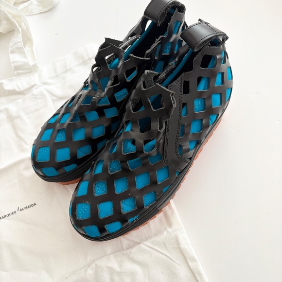 Marques Almeida laser cut caged platform sneakers - Picture 2 of 8